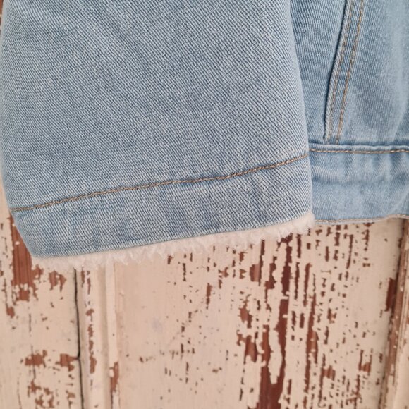 Handcrafted, unique denim Jacket with cool patches Size M - Picture 4 of 5